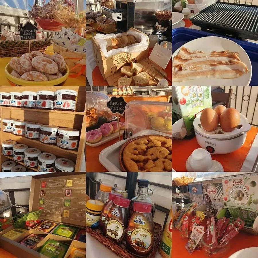Annunziata Bed And Breakfast Naples Italy