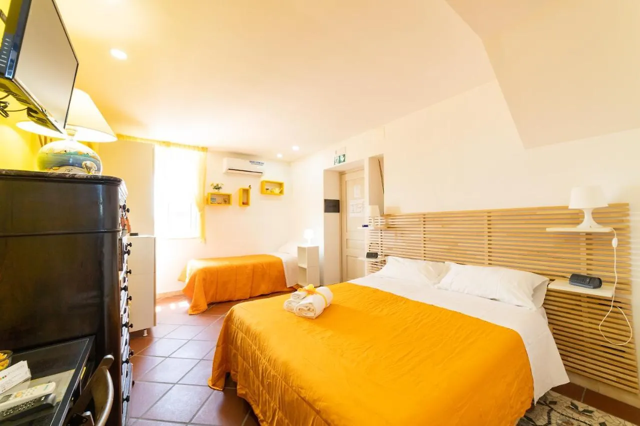 Annunziata Bed And Breakfast Naples